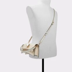 &New NewAkeelaxTop Handle Bag -The Aldo Shop akeelax gold 710 002 011 alt3 sq gy 2000x2000