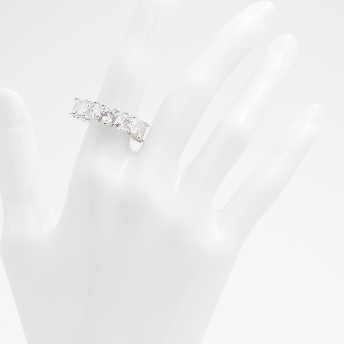 Elegant Women's Statement Ring for Bold Fashion Styles 4 Elegant Women's Statement Ring for Bold Fashion Styles - Image 2