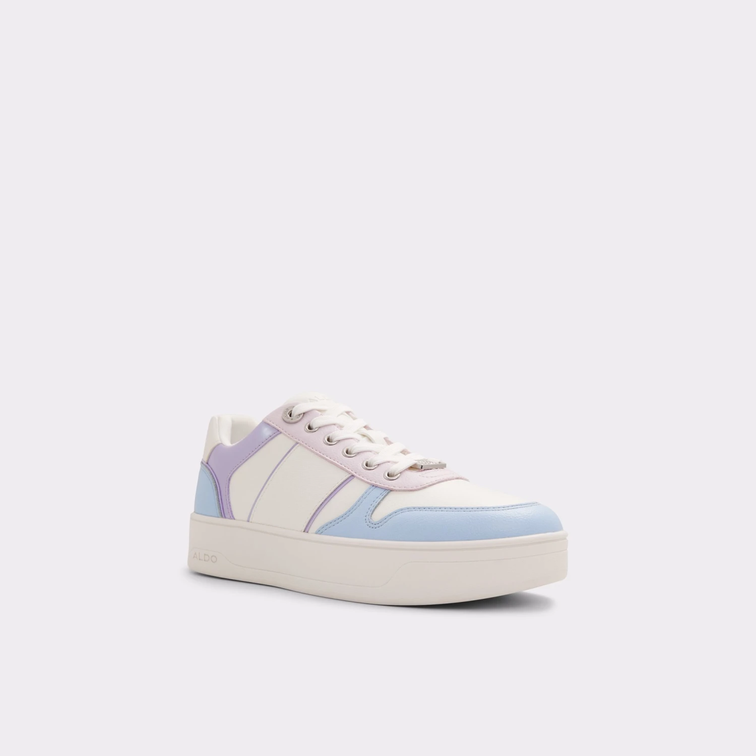 Clubhouse-lLow Top Sneaker - Flatform 7 Clubhouse-lLow Top Sneaker - Flatform - Image 5