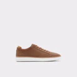 FinespecLow Top Sneaker - Cup Sole