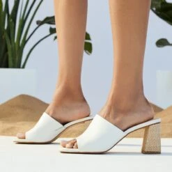 &New NewHaransMule -The Aldo Shop harans white 121 001 043 look part sq nt 1200x1200