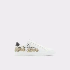 SaleLovewalkLow Top Sneaker