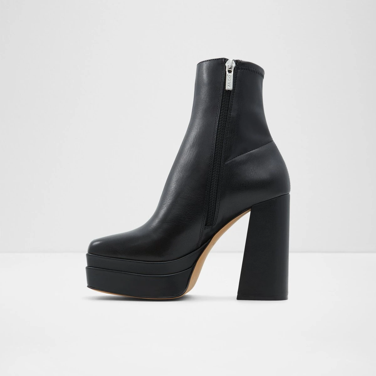 Final Sale - The Item Cannot Be ReturnedMabelPlatform Ankle Boot - Plateforme 6 Final Sale - The Item Cannot Be ReturnedMabelPlatform Ankle Boot - Plateforme - Image 4