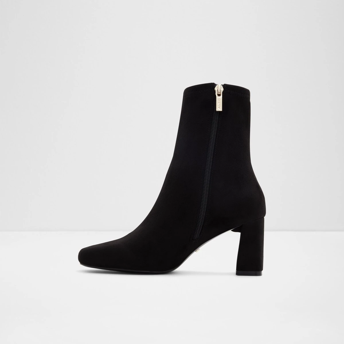 Flexible SolesMarcellaChelsea Boot - Block Heel 5 Flexible SolesMarcellaChelsea Boot - Block Heel - Image 3