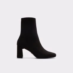 Flexible SolesMarcellaChelsea Boot - Block Heel