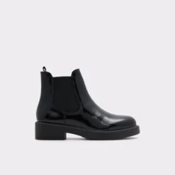 Final Sale - The Item Cannot Be ReturnedMayChelsea Boot - Lug Sole