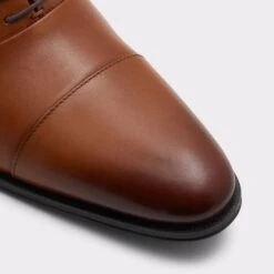 OsborneOxford Shoe -The Aldo Shop osborne brown 220 001 043 alt4 sq gy 2000x2000