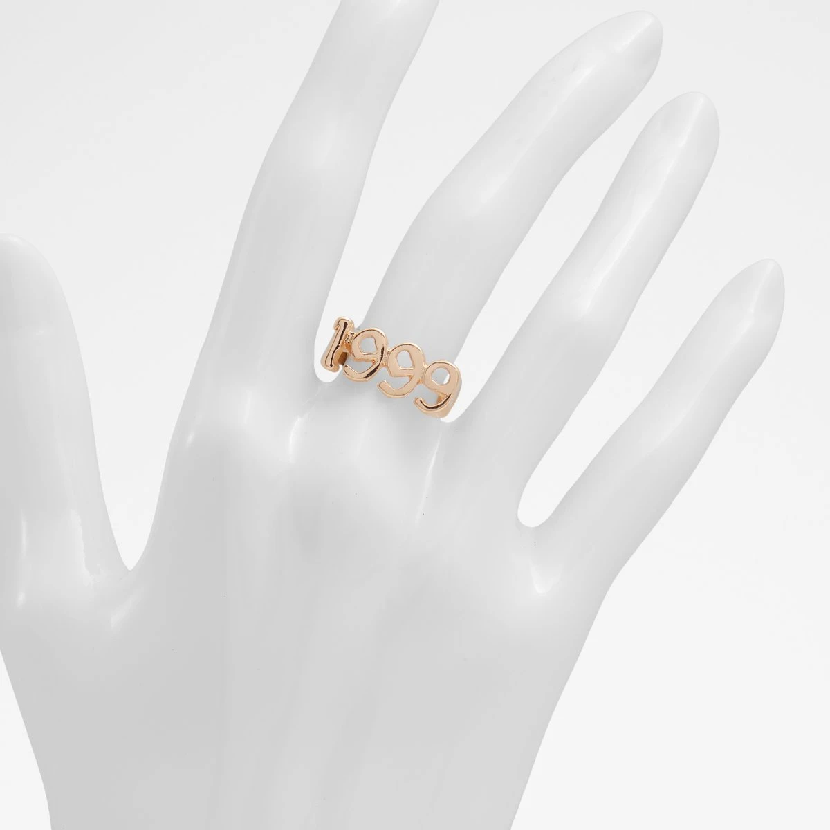 Bold Statement Ring for Women - Chic Fashion Accessory 4 Bold Statement Ring for Women - Chic Fashion Accessory - Image 2