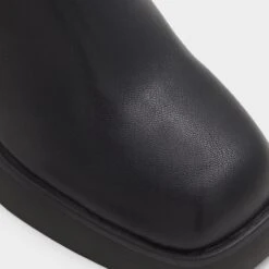 Aldo Auster -The Aldo Shop product 13620687 auster black 001 002 045 detail sq gy