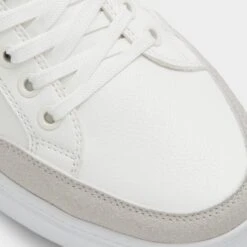 Aldo Elio -The Aldo Shop product 13711835 elio white 112 002 029 detail sq gy