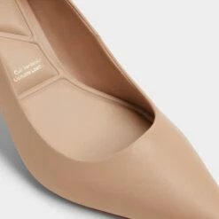 Aldo Verone -The Aldo Shop product 13922143 verone beige 274 001 043 detail sq gy