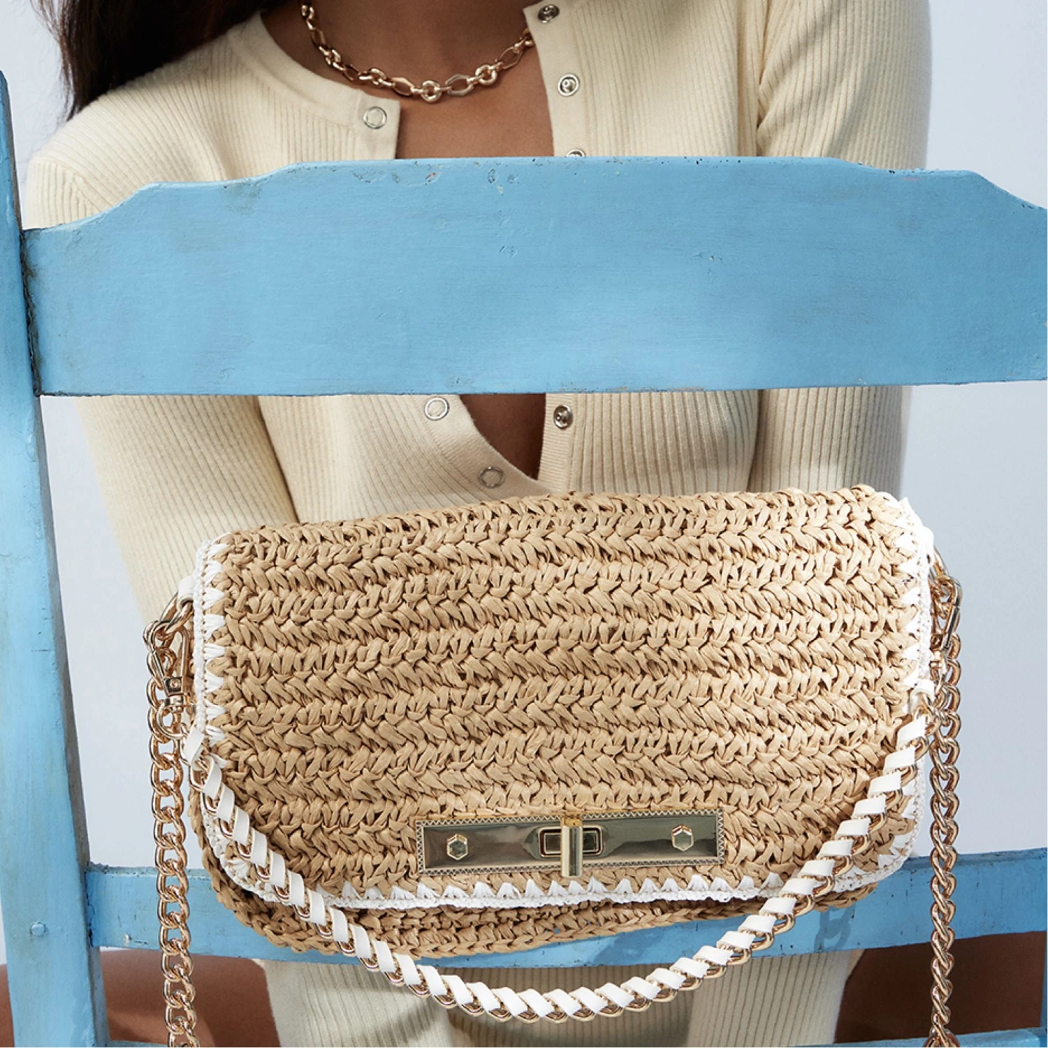 Aldo Sunbloomx Straw Baguette Bag with Interchangeable Straps 11 Aldo Sunbloomx Straw Baguette Bag with Interchangeable Straps - Image 9