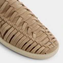 Aldo Grecio -The Aldo Shop product 13963724 grecio beige 252 001 046 alt4 sq gy