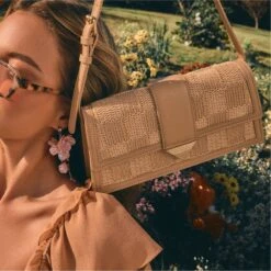 Aldo Zenith Purse - Women's Chic & Functional Everyday Handbag 17 Aldo Zenith Purse - Women's Chic & Functional Everyday Handbag -The Aldo Shop product 13990171 zenithpurseex beige 260 002 029 campaign part sq nt