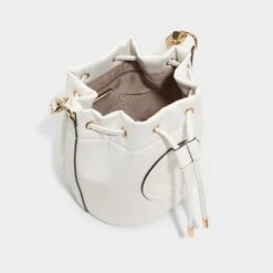 Aldo Berabrinax: Chic and Functional Women's Bag for Every Occasion -The Aldo Shop product 14011180 berabrinax white 100 002 029 alt2 sq gy