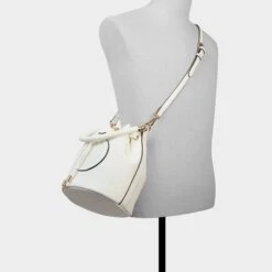Aldo Berabrinax: Chic and Functional Women's Bag for Every Occasion -The Aldo Shop product 14011180 berabrinax white 100 002 029 alt3 sq gy