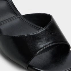 Aldo Haeden Women's Supple Leather Kitten Heels -The Aldo Shop product 14055235 haeden black 001 002 042 detail sq gy