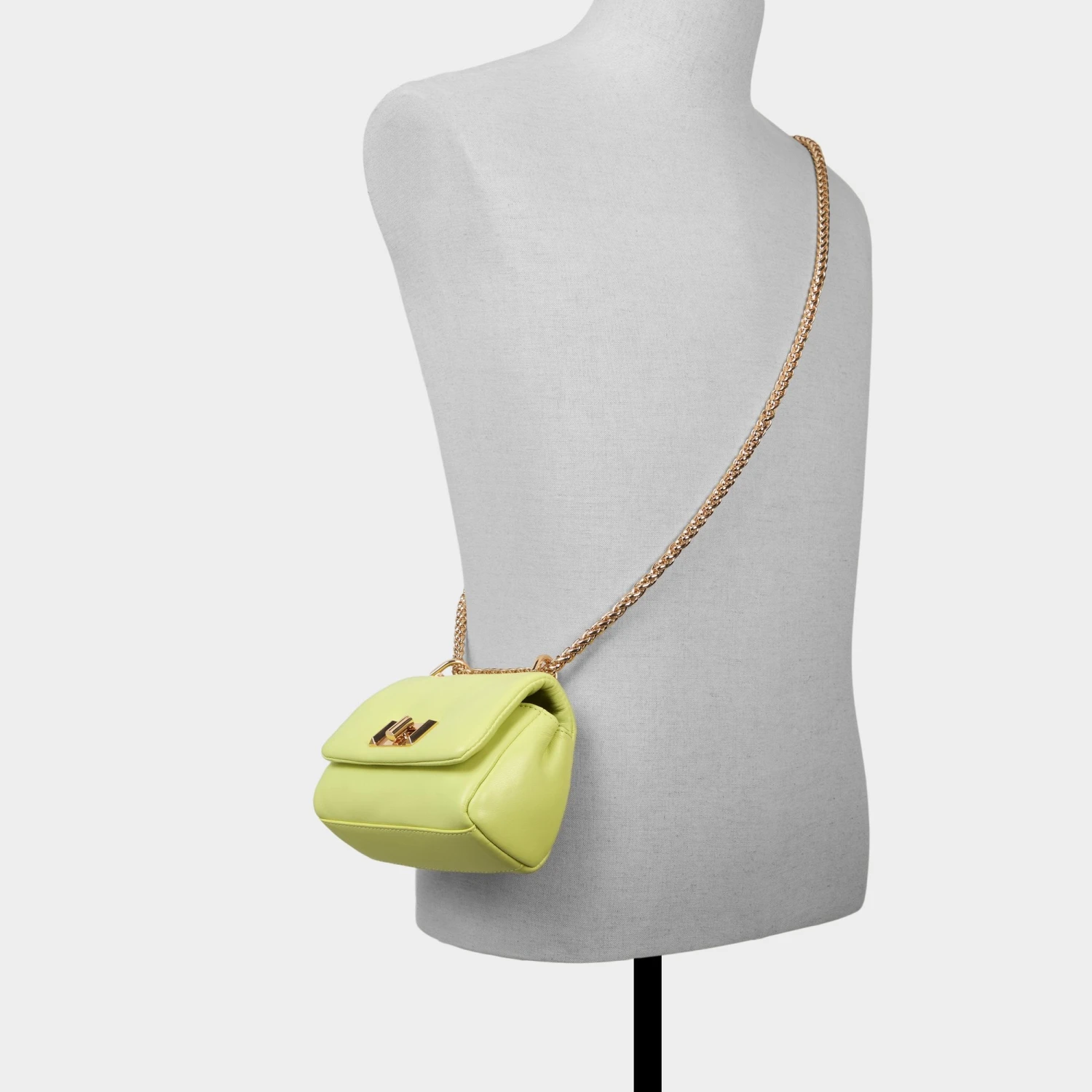 Aldo Ledia Chic Women's Handbag for Every Occasion 6 Aldo Ledia Chic Women's Handbag for Every Occasion - Image 4