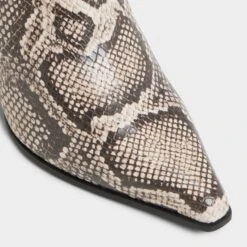 Aldo Shanah -The Aldo Shop product 14116878 shanah brown 241 002 044 alt4 sq gy