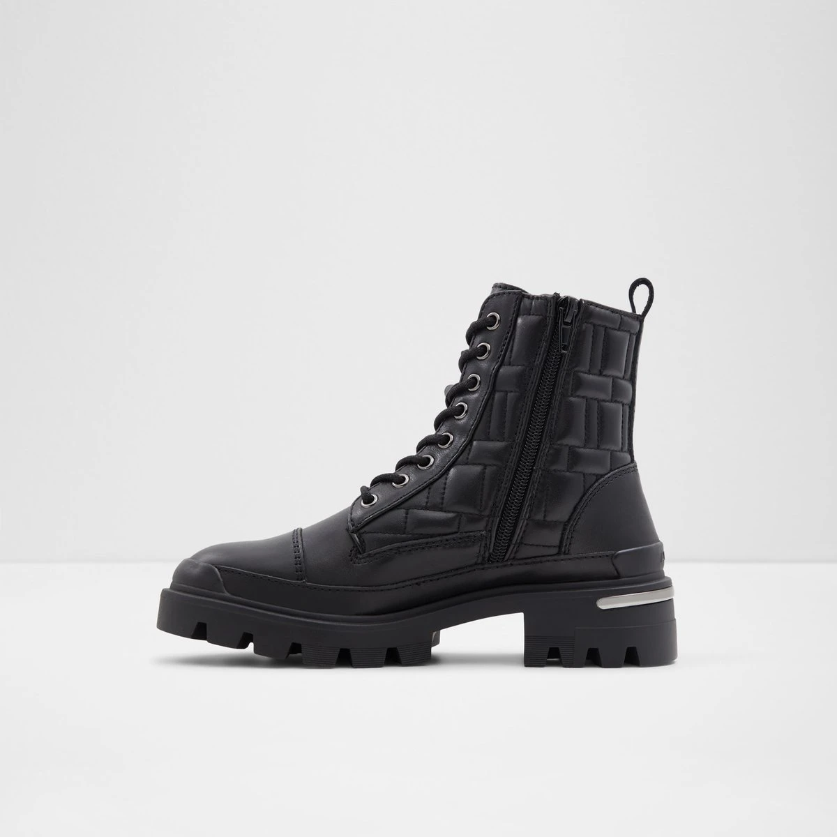 Final Sale - The Item Cannot Be ReturnedQuiltCombat Boots - Lug Sole 6 Final Sale - The Item Cannot Be ReturnedQuiltCombat Boots - Lug Sole - Image 4
